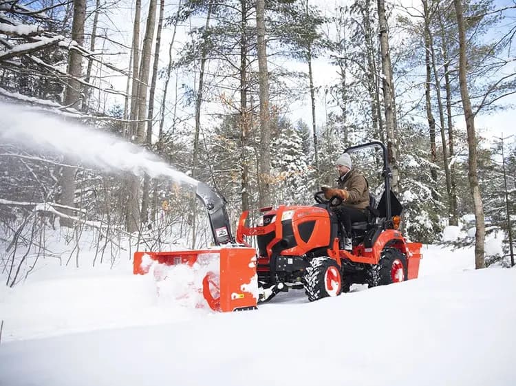 Kubota 4-Point Front Hitch Kubota 4-Point Front Hitch
